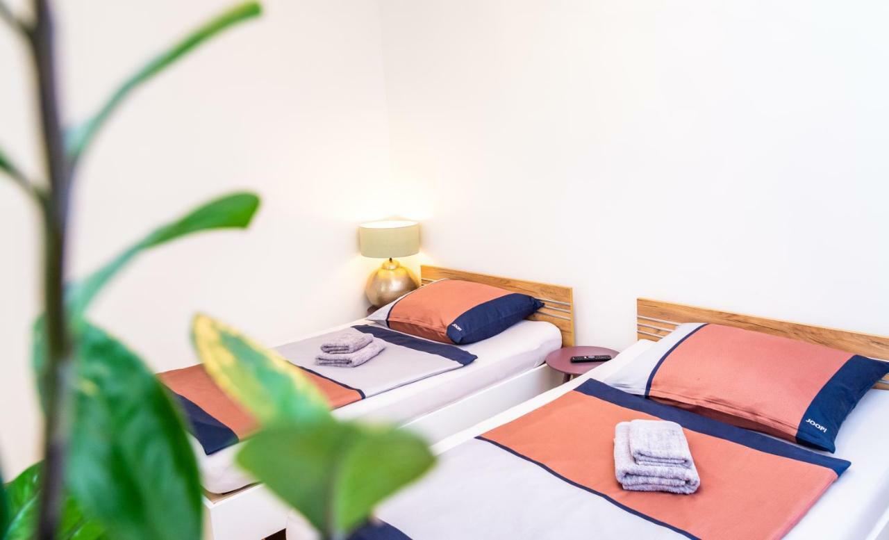 Senator Flats - Paulus Apartment เวียนนา ภายนอก รูปภาพ
